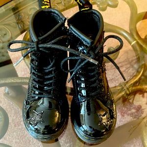 Toddler girl Dr. Martin Boots